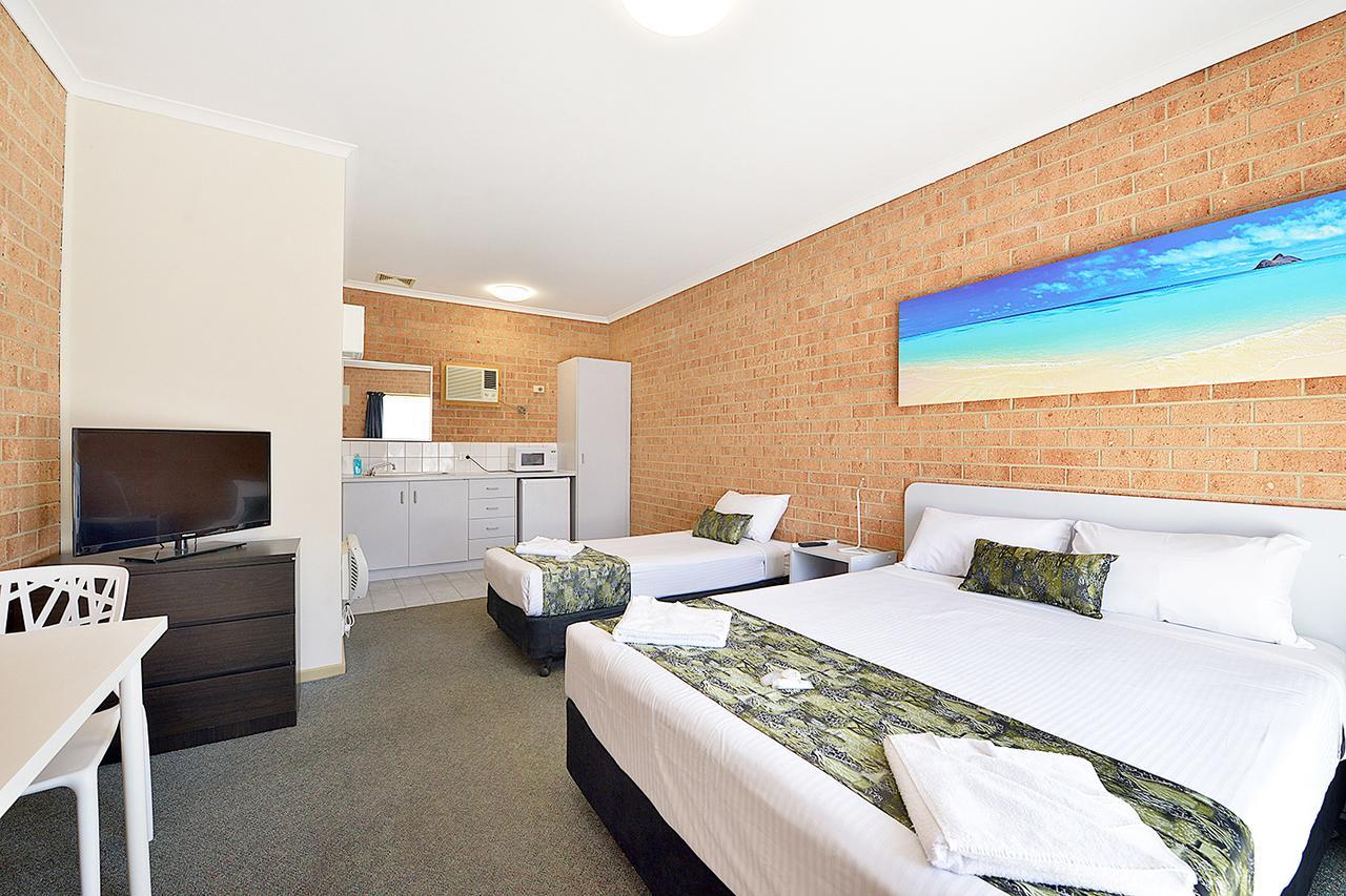 Cranbourne Motor Inn Ngoại thất bức ảnh
